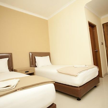 Benito Residence Tangerang Eksteriør bilde