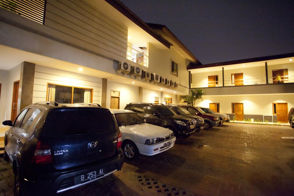 Benito Residence Tangerang Eksteriør bilde